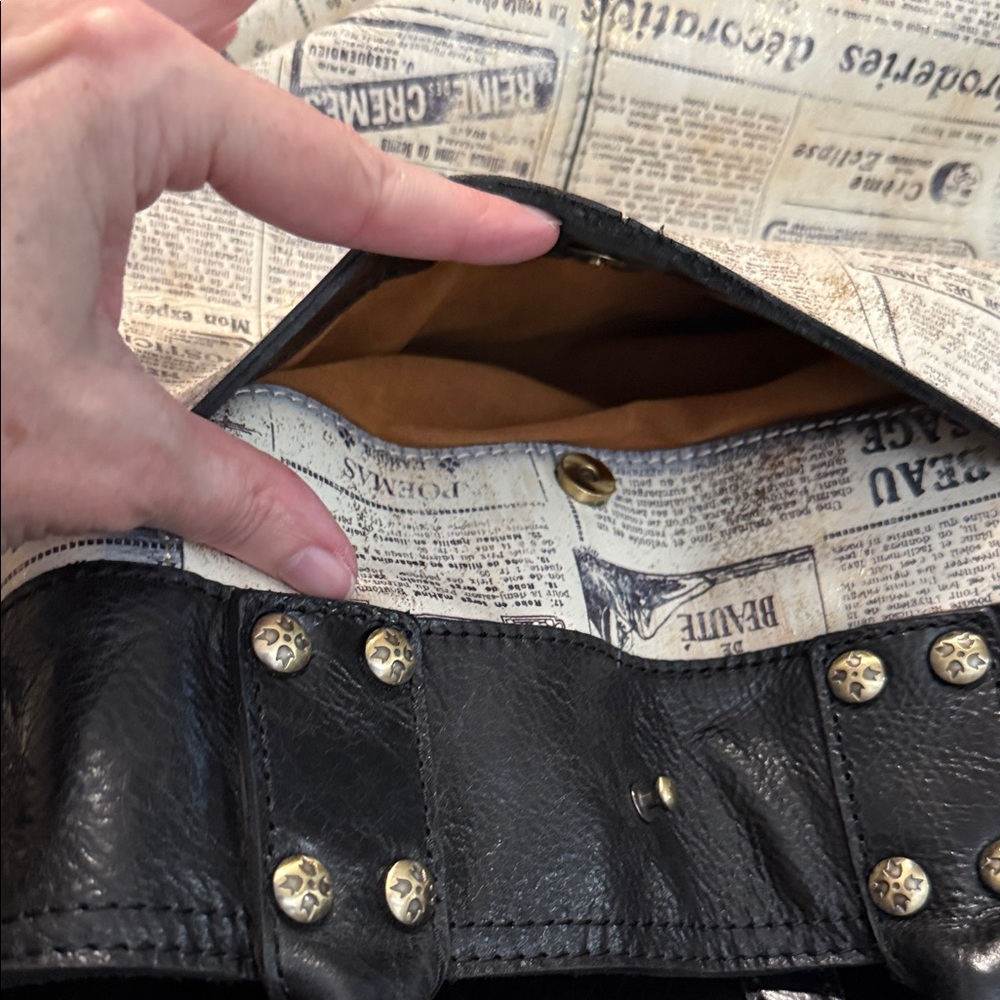 Patricia Nash Black and Cream Newspaper Print Bag - Picture 8 of 8